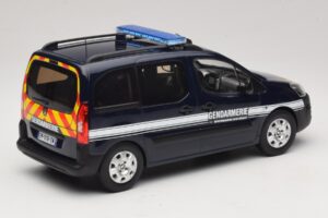 Peugeot Partner Gendarmerie Bleu Foncé Norev 1:18 184890 Métal Moulé — image 2 sur 6