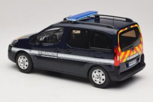 Peugeot Partner Gendarmerie Bleu Foncé Norev 1:18 184890 Métal Moulé — image 5 sur 6