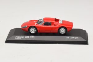 Porsche 904 GTS Rouge Minichamps 1:43 400065722 Métal Moulé