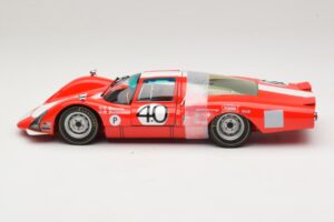 Porsche 906 LH Squadra Tartaruga #40 D. Spoerry / R. Steinemann 12 Hours of Sebring 1967 Minichamps 1:18 100676140 Métal Moul — image 4 sur 8