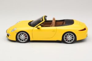 Porsche 911 991 Carrera S Cabriolet Jaune Minichamps 1:18 100061031 Métal Moulé — image 4 sur 8