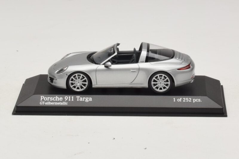 Porsche 911 991 Targa Argent Minichamps 1:43 410062442 Métal Moulé