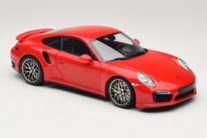 Porsche 911 991 Turbo S Rouge Minichamps 1:18 110062320 Métal Moulé — image 6 sur 8