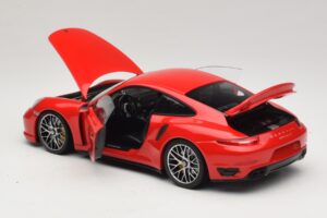 Porsche 911 991 Turbo S Rouge Minichamps 1:18 110062320 Métal Moulé — image 5 sur 8