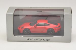 Porsche 911 992 GT3 Touring Rouge Minichamps 1:43 WAP02012617-R1 Métal Moulé — image 4 sur 4