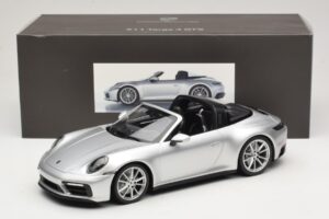 Porsche 911 992 Targa 4 GTS Argent Minichamps 1:18 WAP0211460RTRG Métal Moulé — image 6 sur 6