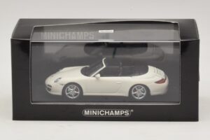 Porsche 911 997 Carrera 4S Cabriolet Blanc Minichamps 1:43 400066431 Métal Moulé — image 4 sur 4
