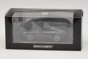 Porsche 911 997 Carrera Black Edition Minichamps 1:43 400066425 Métal Moulé — image 4 sur 4
