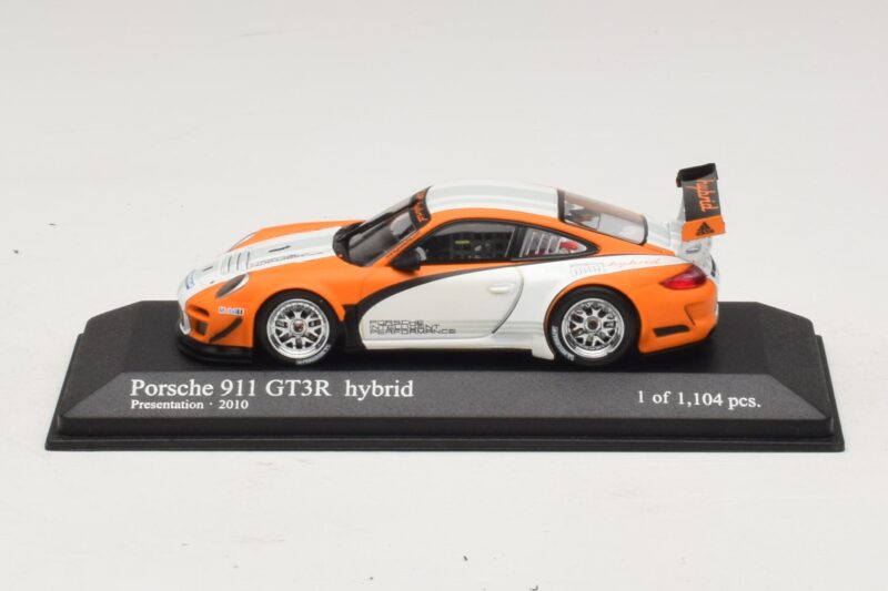 Porsche 911 997 GT3 R Hybrid Presentation 2010 Minichamps 1:43 Porsche 911 997 GT3 R Hybrid Presentation 2010 Minichamps 1:43 410108900 Métal Moulé