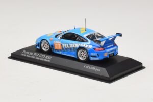 Porsche 911 997 GT3 RSR GT2 #77 M. Lieb / R. Lietz / W. Henzler 24 Hours of Le Mans 2010 Minichamps 1:43 410106977 Métal Moul — image 3 sur 4
