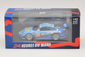 Porsche 911 997 GT3 RSR GT2 #77 M. Lieb / R. Lietz / W. Henzler 24 Hours of Le Mans 2010 Minichamps 1:43 410106977 Métal Moul — image 4 sur 4