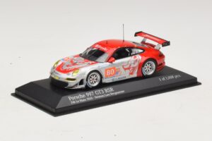 Porsche 911 997 GT3 RSR GT2 #80 S. Neiman / D. Law 24 Hours of Le Mans 2010 Minichamps 1:43 410106980 Métal Moulé — image 2 sur 4