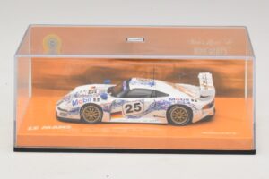 Porsche 911 GT1 #25 B. Wollek / T. Boutsen / H-J. Stuck 24 Hours of Le Mans 1996 Minichamps 1:43 403966625 Métal Moulé — image 4 sur 5