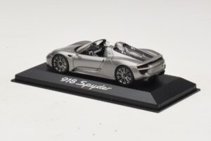 Porsche 918 Spyder Gris Métallisé Minichamps 1:43 WAP0201000E Métal Moulé — image 3 sur 4