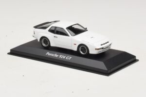 Porsche 924 GT Blanc Maxichamps 1:43 940066121 Métal Moulé — image 3 sur 4