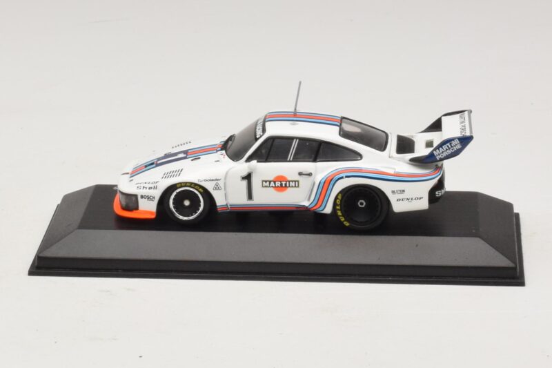 Porsche 935/76 Martini Racing #1 R. Stommelen / M. Schurti ADAC 1000km Nurburgring 1976 Minichamps 1:43 Porsche 935/76 Martini Racing #1 R. Stommelen / M. Schurti ADAC 1000km Nurburgring 1976 Minichamps 1:43 400766301 Métal Moulé
