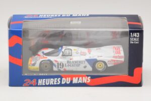 Porsche 956L #19 T. Boutsen / D. Theys 24 Hours of Le Mans 1986 Minichamps 1:43 430866519 Métal Moulé — image 4 sur 4