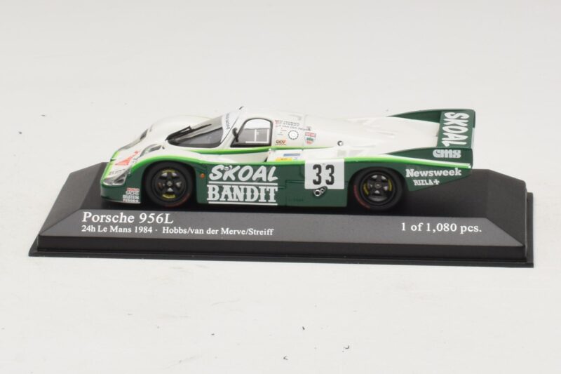 Porsche 956L #33 D. Hobbs / P. Streiff 24 Hours of Le Mans 1984 Minichamps 1:43 430846533 Métal Moulé