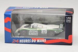 Porsche 956L #33 D. Hobbs / P. Streiff 24 Hours of Le Mans 1984 Minichamps 1:43 430846533 Métal Moulé — image 4 sur 4