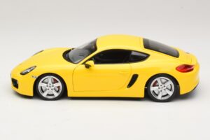 Porsche Cayman 981 Jaune Minichamps 1:18 110062220 Métal Moulé — image 4 sur 8