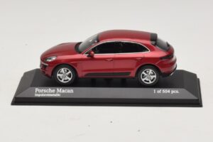 Porsche Macan 95B Rouge Métallisé Minichamps 1:43 410062600 Métal Moulé