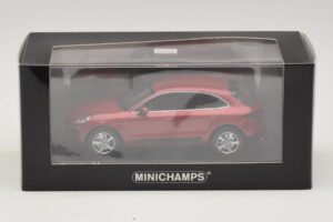 Porsche Macan 95B Rouge Métallisé Minichamps 1:43 410062600 Métal Moulé — image 4 sur 4