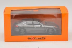 Porsche Panamera 970 Turbo Gris Métallisé Maxichamps 1:43 940062371 Métal Moulé — image 4 sur 4