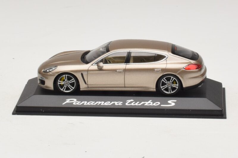 Porsche Panamera 970 Turbo S Bronze Métallisé Minichamps 1:43 WAP0200600E Métal Moulé