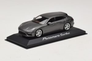 Porsche Panamera 971 Turbo Gris Métallisé Minichamps 1:43 WAP0207610H Métal Moulé — image 2 sur 4
