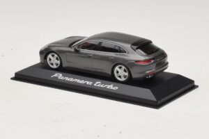 Porsche Panamera 971 Turbo Gris Métallisé Minichamps 1:43 WAP0207610H Métal Moulé — image 3 sur 4