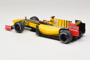 Renault R30 Showcar #11 R. Kubica F1 2010 Minichamps 1:18 150100081 Métal Moulé — image 5 sur 6