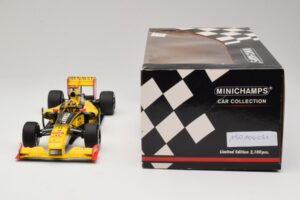 Renault R30 Showcar #11 R. Kubica F1 2010 Minichamps 1:18 150100081 Métal Moulé — image 6 sur 6