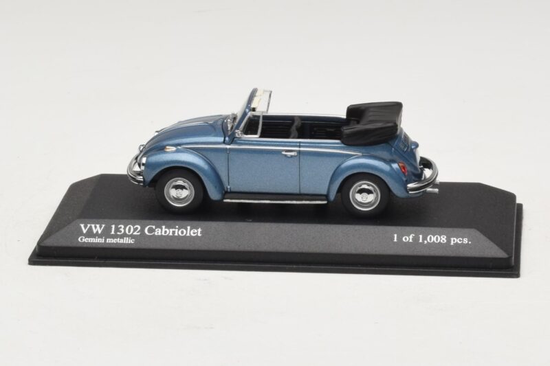 Volkswagen 1302 Cabriolet Bleu Métallisé Minichamps 1:43 Volkswagen 1302 Cabriolet Bleu Métallisé Minichamps 1:43 430055042 Métal Moulé