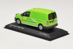 Volkswagen Caddy Maxi Norway Post Minichamps 1:43 403057006 Métal Moulé — image 3 sur 4