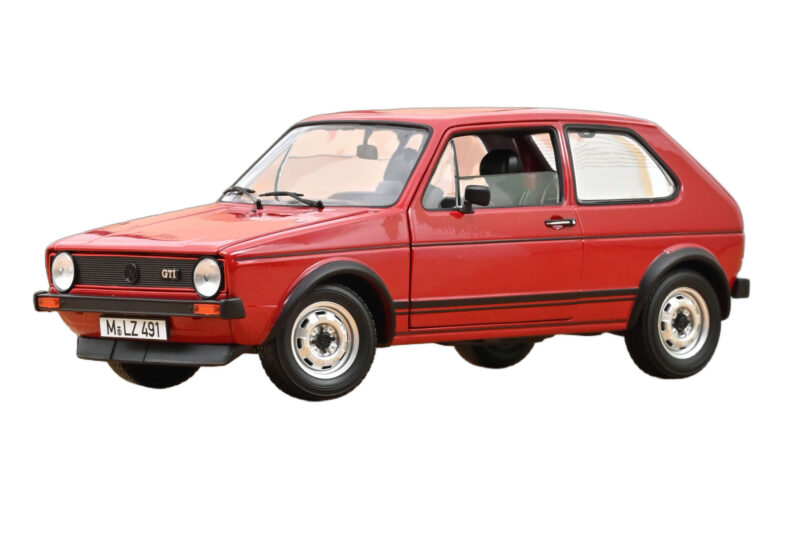 Volkswagen Golf GTI Mk1 Rouge Norev 1:18 Volkswagen Golf GTI Mk1 Rouge Norev 1:18 188472 Métal Moulé