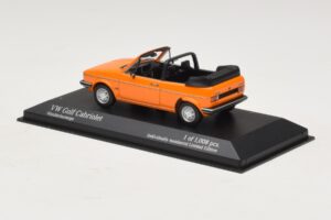 Volkswagen Golf Mk1 Cabriolet Orange Minichamps 1:43 400055131 Métal Moulé — image 3 sur 4