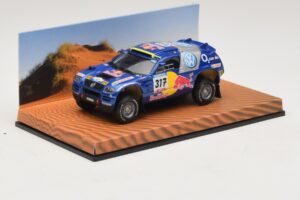 Volkswagen Race Touareg Red Bull #317 Édition Concessionnaire 2005 Minichamps 1:43 7LO099400PD317 Métal Moulé — image 2 sur 5