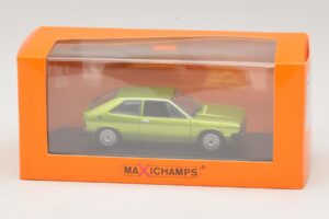 Volkswagen Scirocco Mk1 Vert Métallisé Maxichamps 1:43 940050420 Métal Moulé — image 4 sur 4