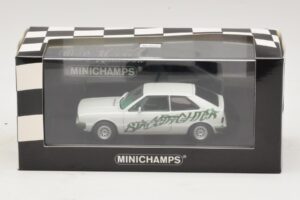 Volkswagen Scirocco Mk1 Streetfighter Blanc Minichamps 1:43 430050424 Métal Moulé — image 4 sur 4