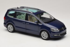Volkswagen Sharan Blue Metallic Minichamps 1:18 110051000 Métal Moulé — image 5 sur 8