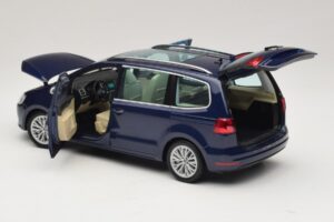 Volkswagen Sharan Blue Metallic Minichamps 1:18 110051000 Métal Moulé — image 7 sur 8
