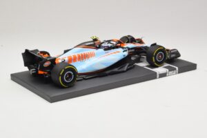 Williams Racing FW45 #2 L. Sargeant Singapore GP 2023 Minichamps 1:18 117231602 Métal Moulé — image 2 sur 7
