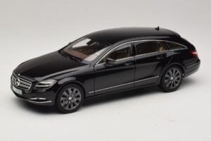Mercedes CLS Shooting Brake X218 noir Obsidian métallisé Norev 1:18 183944 Métal Moulé