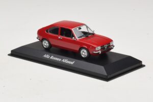 Alfa Romeo Alfasud Rouge Maxichamps 1:43 940120100 Métal Moulé — image 3 sur 5