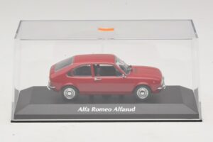 Alfa Romeo Alfasud Rouge Maxichamps 1:43 940120100 Métal Moulé — image 4 sur 5