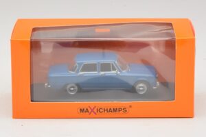 Alfa Romeo Giulia 1600 Bleu Maxichamps 1:43 940120900 Métal Moulé — image 5 sur 5