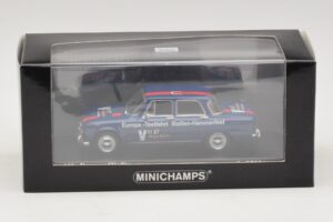 Alfa Romeo Giulia Europa-Testfahrt Sizilien-Hammerfest Minichamps 1:43 400120905 Métal Moulé — image 5 sur 5