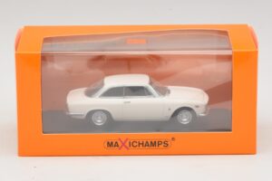 Alfa Romeo Giulia Sprint GTA Blanc Maxichamps 1:43 940120441 Métal Moulé — image 5 sur 5