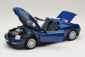 Alfa Romeo Spider 916 Bleu Maisto 1:18 31831 Métal Moulé — image 2 sur 8