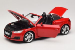 Audi TT 8J Roadster Tango Red Minichamps 1:18 5011400525 Métal Moulé — image 2 sur 8